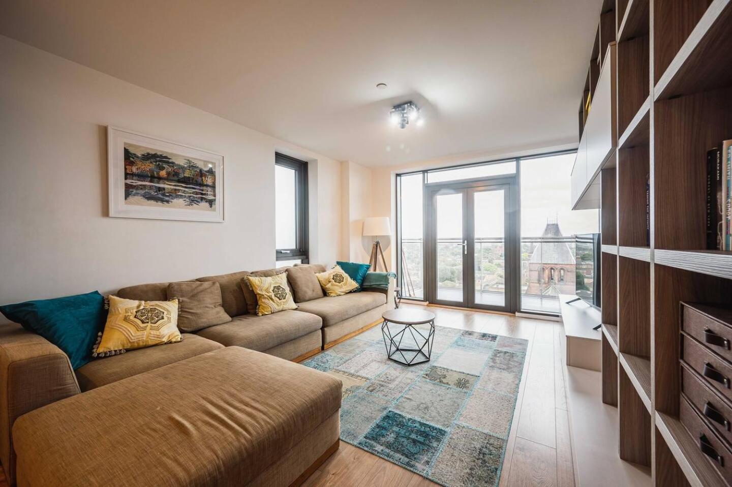 Appartement Pass The Keys 3 Bed 2 Bath With Stunning Views From The 8th Fl