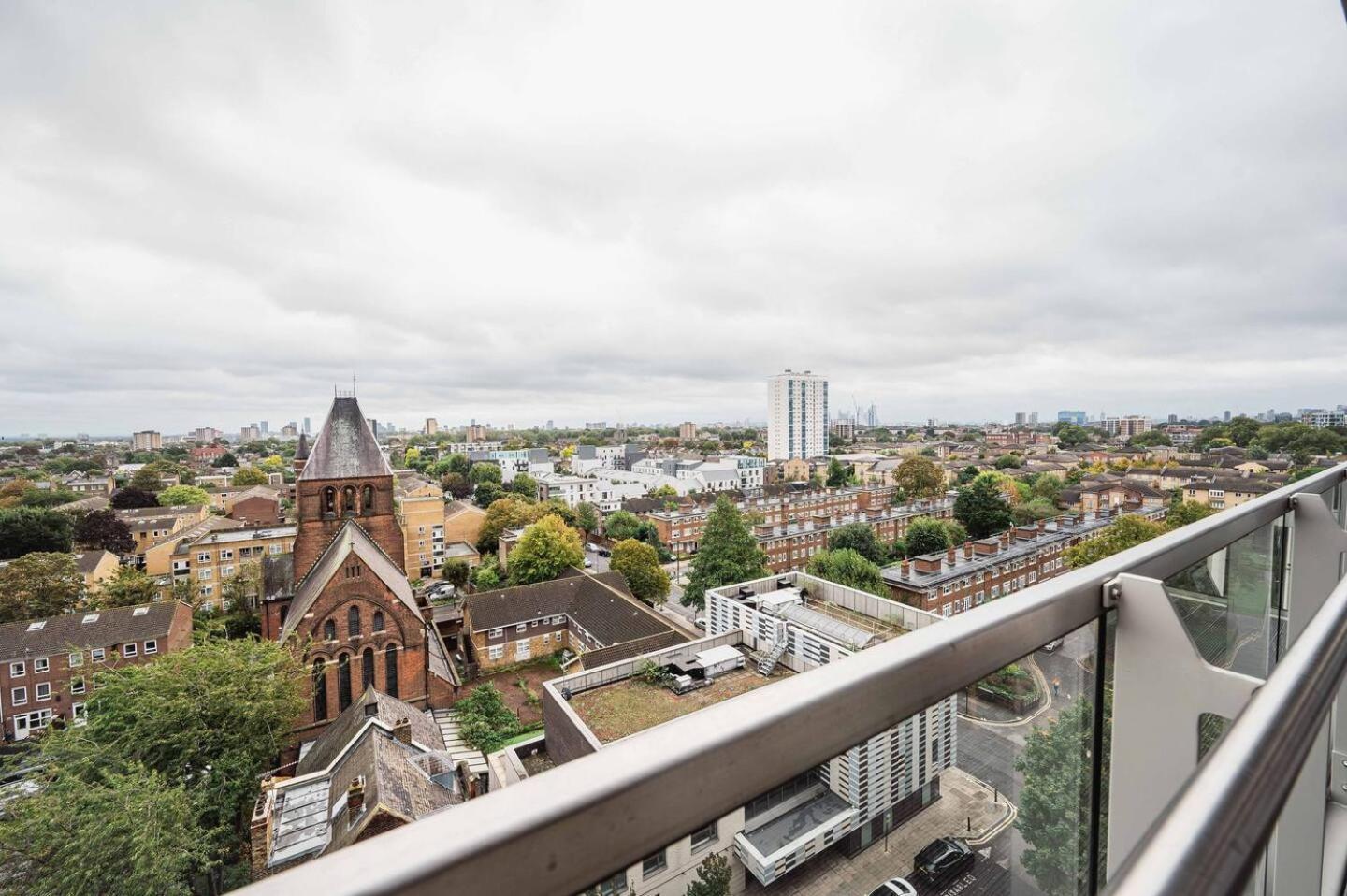 Pass The Keys 3 Bed 2 Bath With Stunning Views From The 8th Fl Appartement