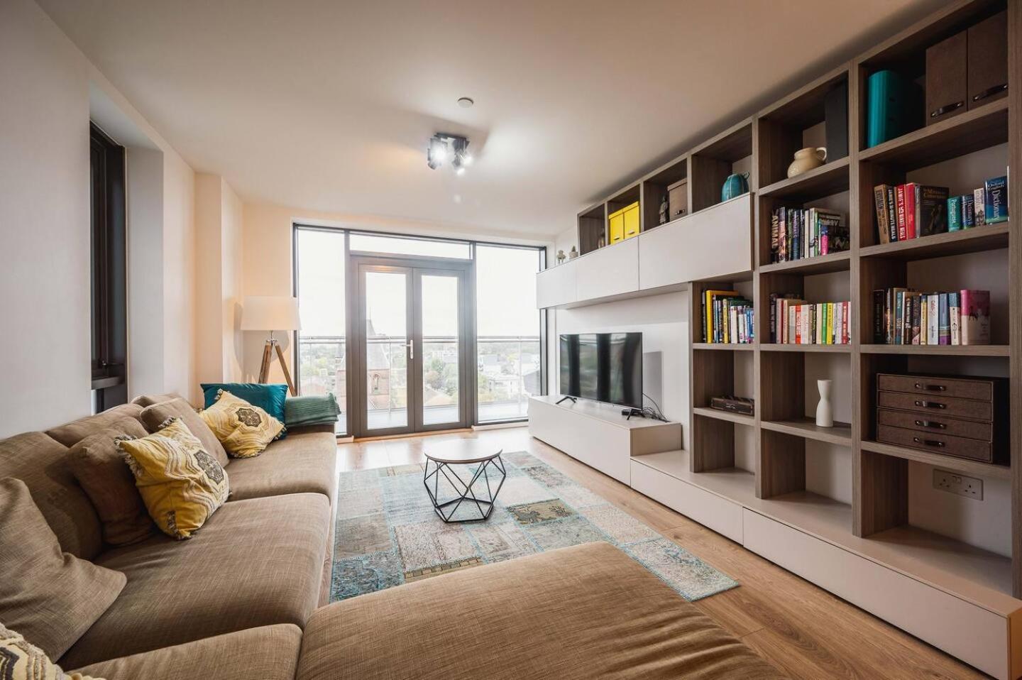 Appartement Pass The Keys 3 Bed 2 Bath With Stunning Views From The 8th Fl